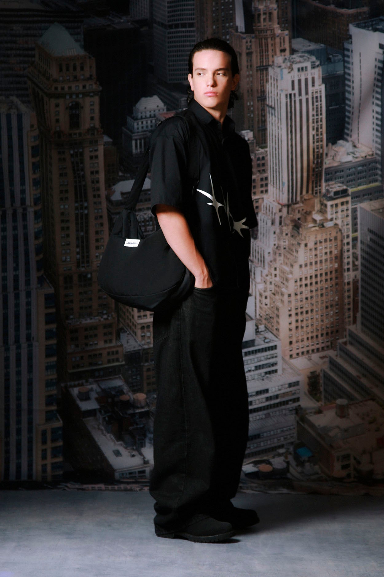 Enemy messenger bag